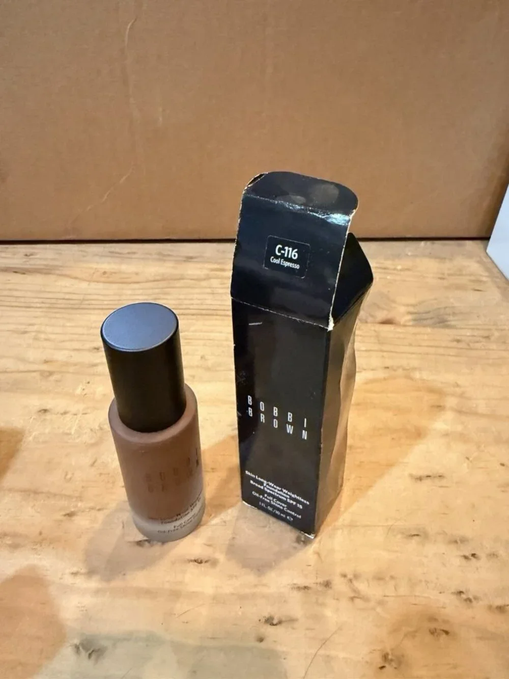Bobbi Brown Skin Long-Wear Weightless Foundation Cool Espresso C-116